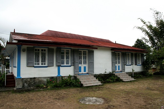 img00004.jpg